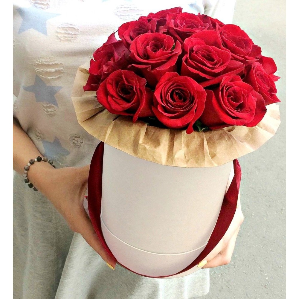 11 red roses in a box